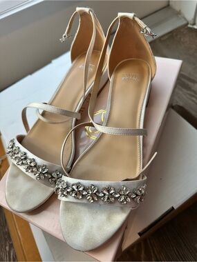 Kate Whitcomb Camila Ivory Satin Crystal Embellished Bridal Sandal Size 9